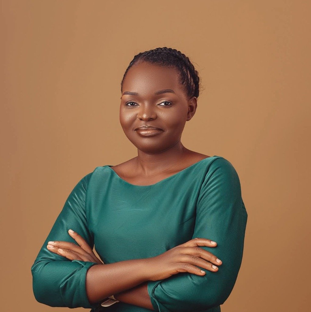 Toyin Mary Adeshina - Digital Marketing Strategist & Social Media Manager